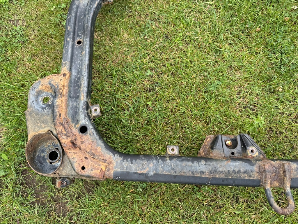 фото №8, Подрамник подвеска передний подрамник подрамник 62405-2l020 hyundai i30 i 07-12