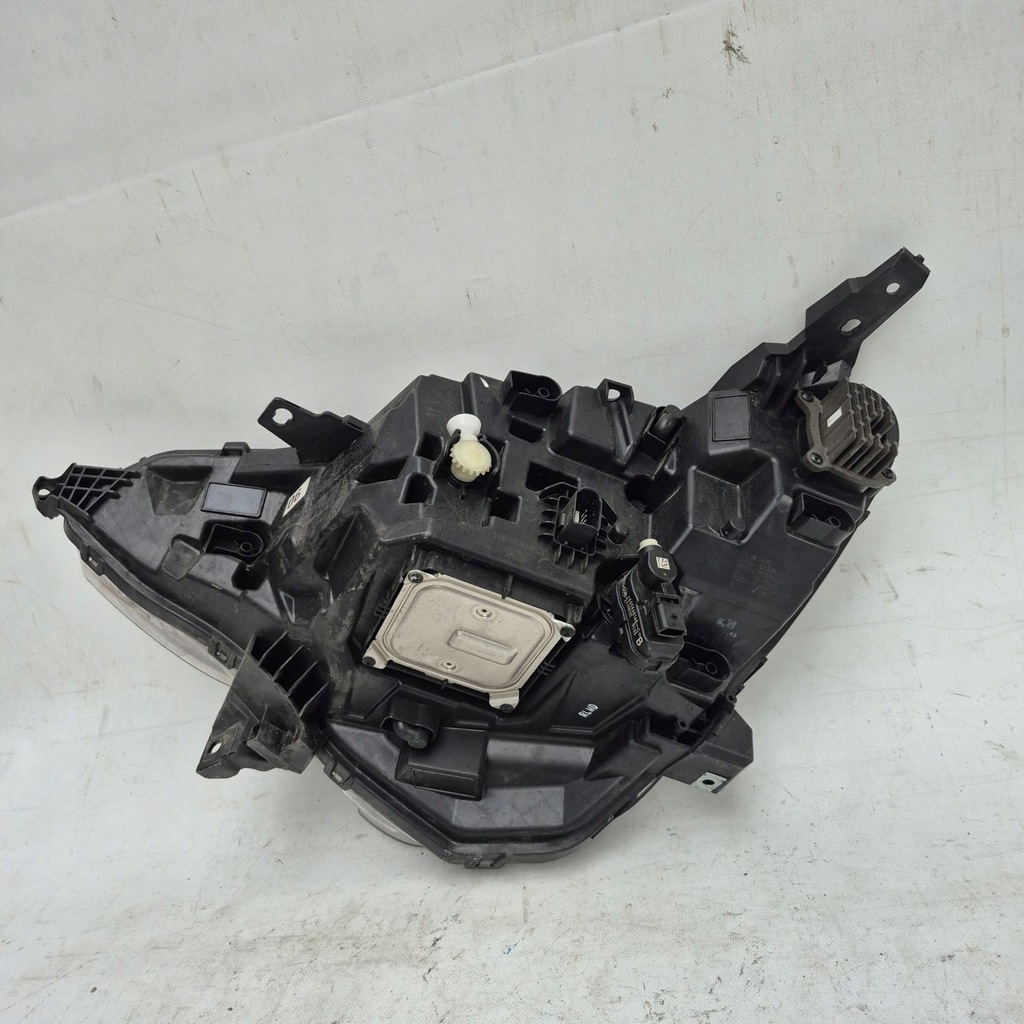 фото №10, Renault arkana 19- лампа правая перед передняя full led 260107780r