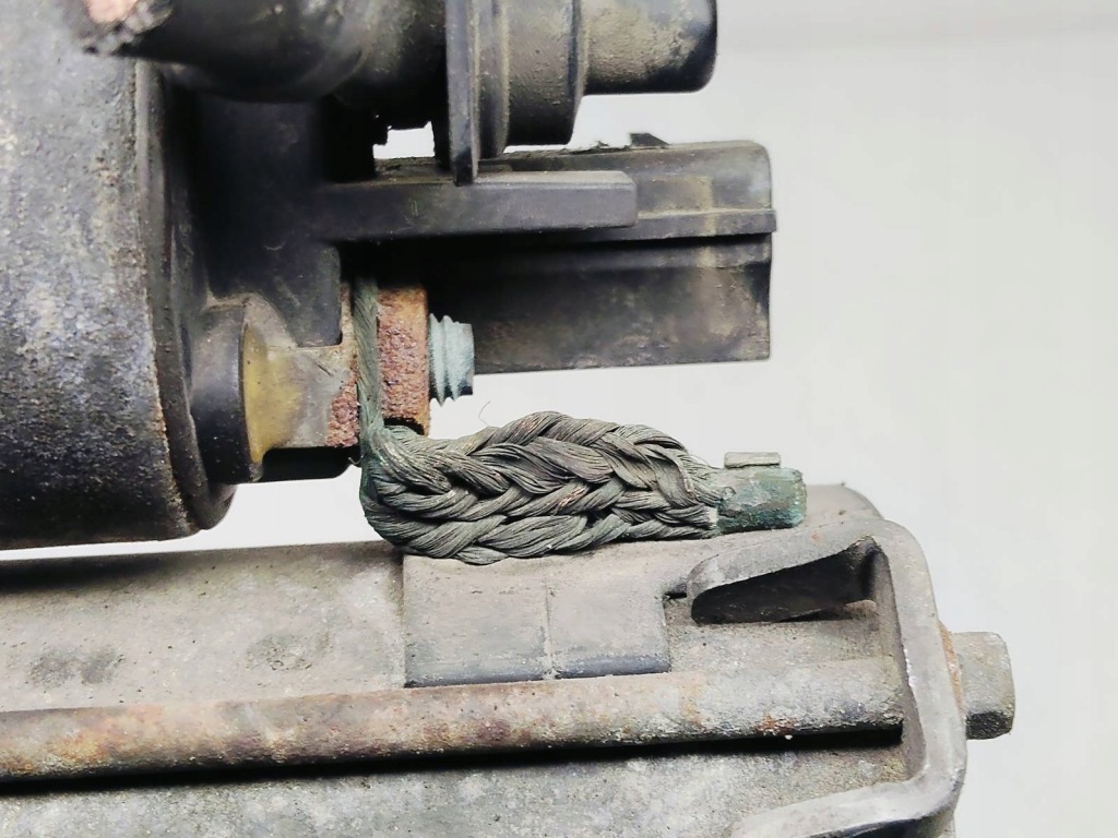 Стартер seat ibiza 3 6l 3d 1.4 16v valeo 02t911023s в Україні