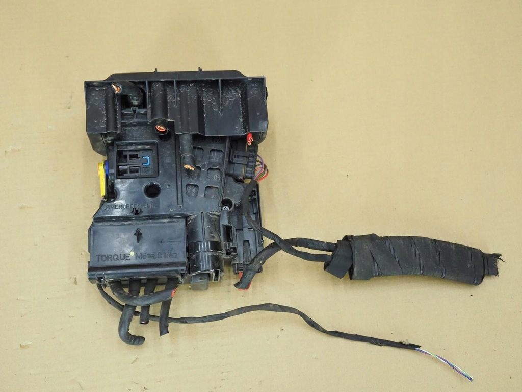 фото №13, Mercedes w204 клема патрон модуль акумулятор 2045403750