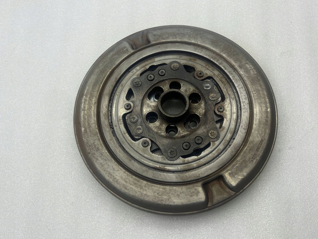 фото №1, Колесо маховик cupra formentor 04e105266ad