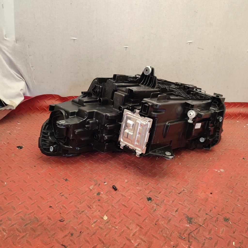 фото №9, Bmw u10 x2 full led niebieska nie-klejona cała europa ładna лампа права