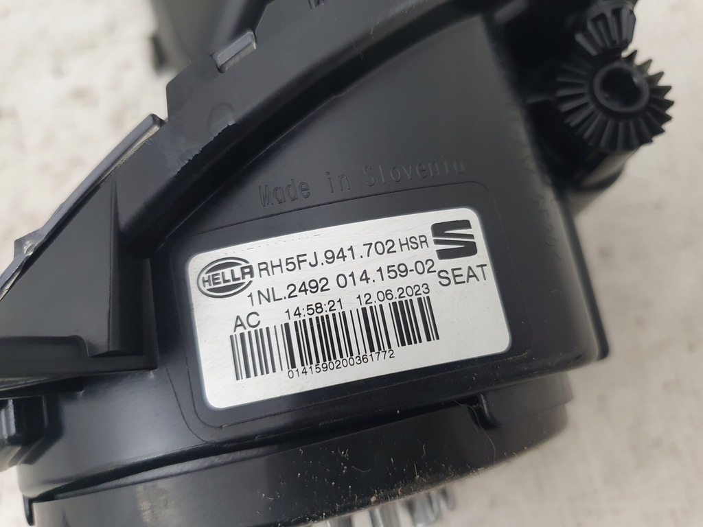 фото №7, Seat tarraco 5fj 18-24 лампа led права правий протитуманна фара 5fj941702