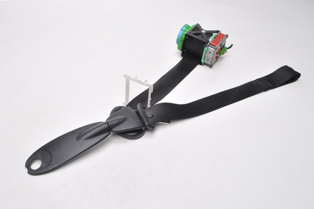 фото №1, Mercedes cl203 pas безопасности левый перед a2038601586