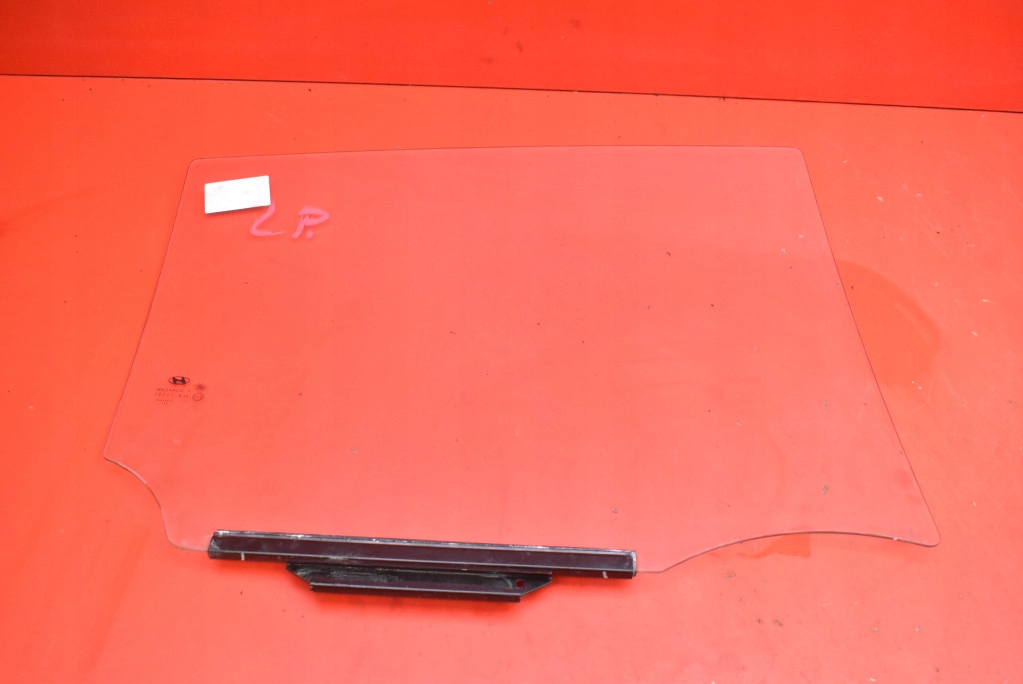 фото №6, Стекло боковая левая задняя задняя hyundai i20 1 i 12-14