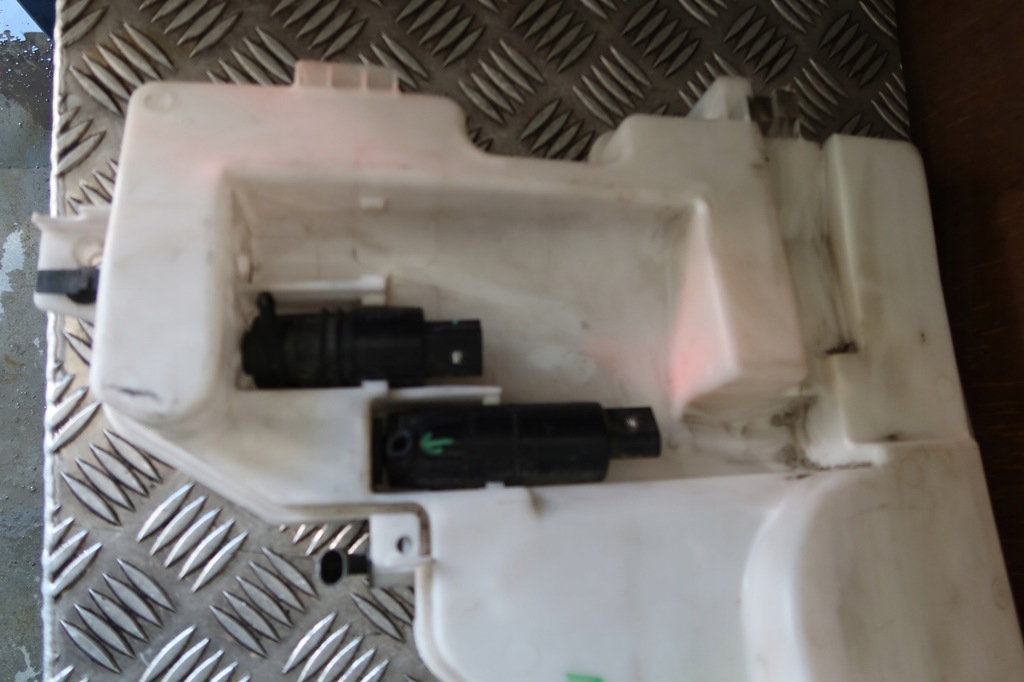 фото №10, Бачок омивача bmw x5 x6 7190998