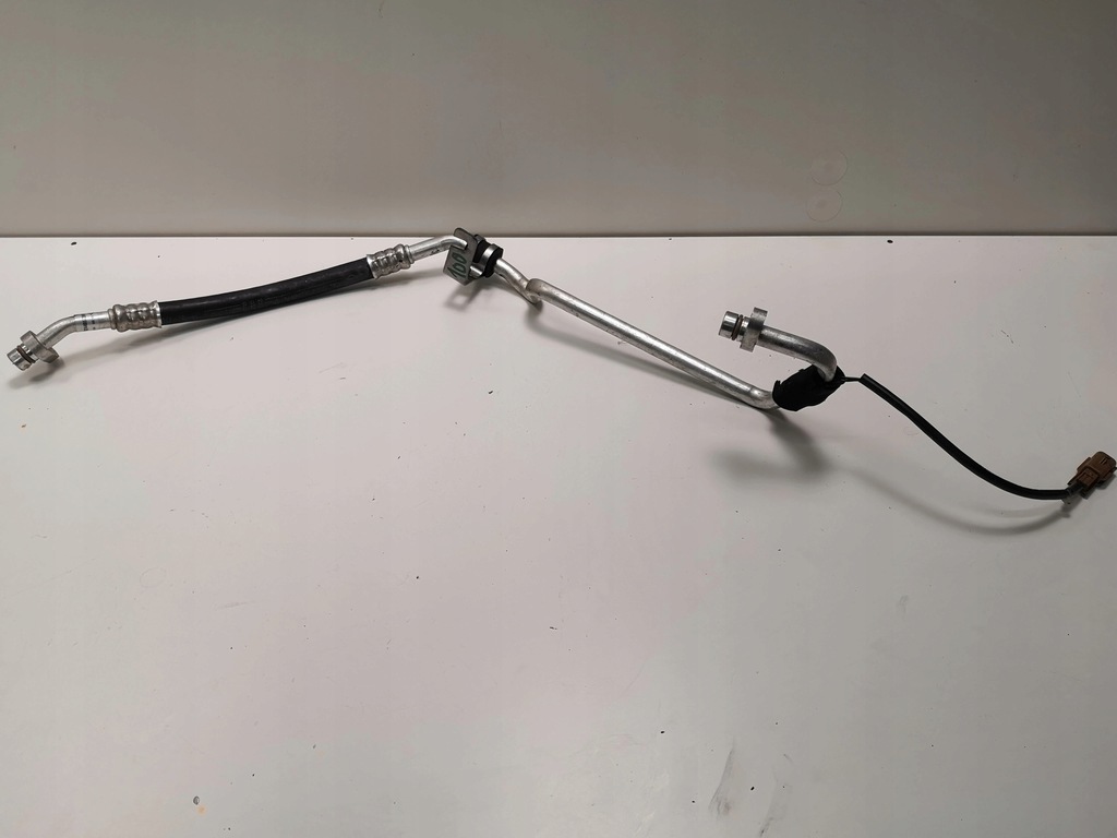 фото №1, Renault zoe ii шланг кондиционера 924406739r