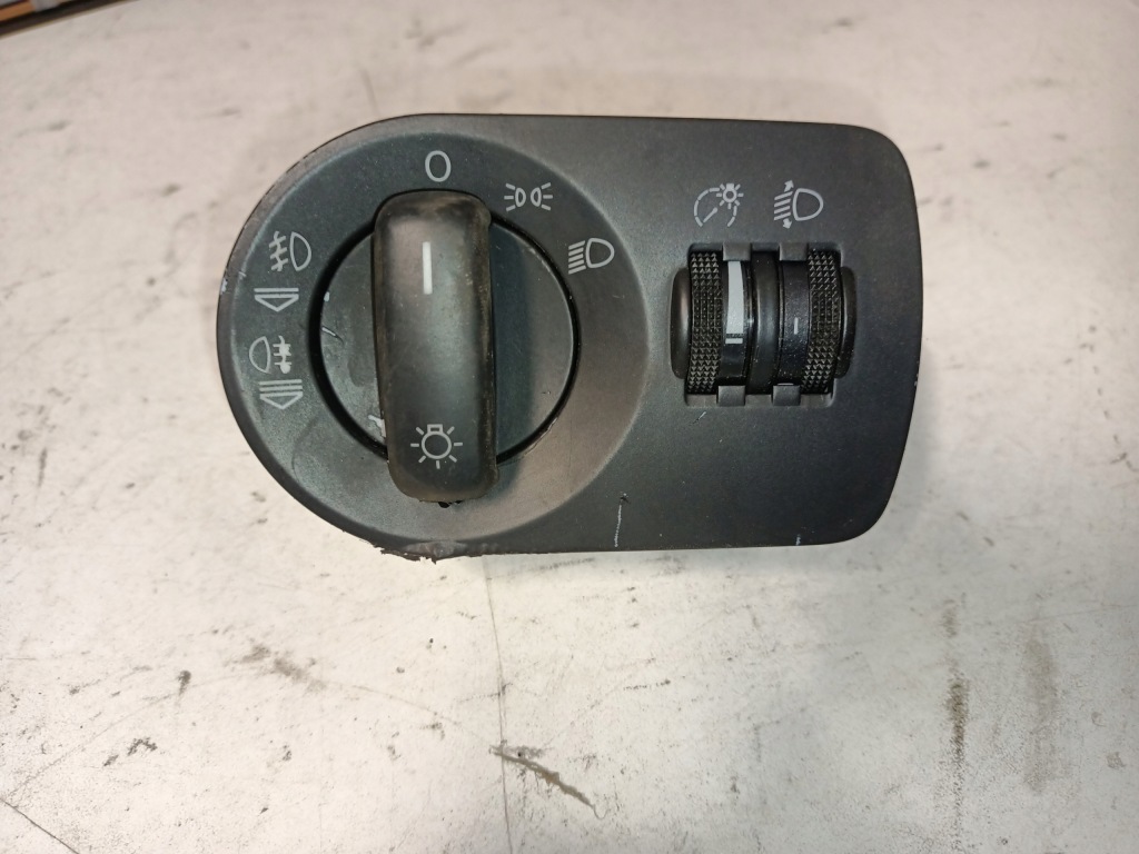 фото №1, Перемикач світла audi a3 8p 8p1941531q