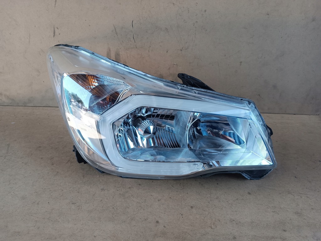 фото №1, Subaru forester iv ксенон led лампа права