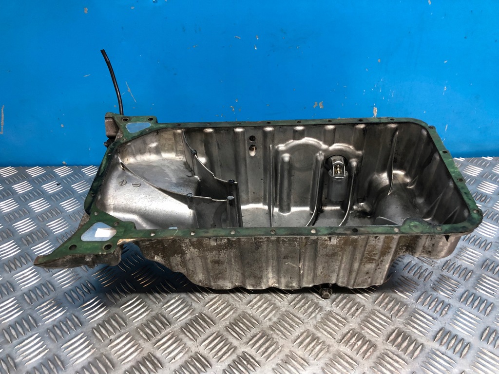 фото №1, Mercedes vito w638 2,3 d om601 поддон поддон масляная r1110141202