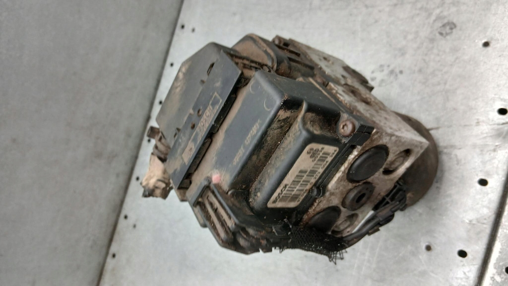 Насос abs renault megane 1 99-03r 0273004394/ 7700432644 с Разборки