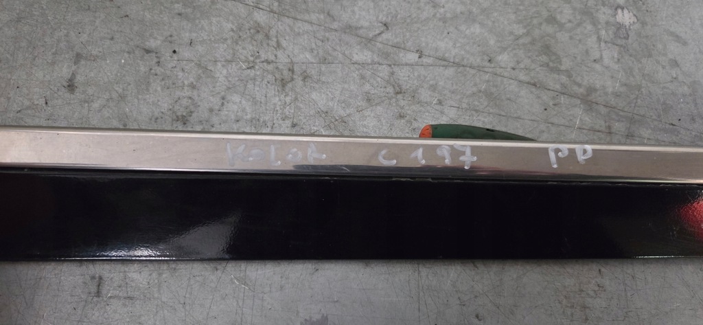 фото №11, Молдинг дверь перед do w 164