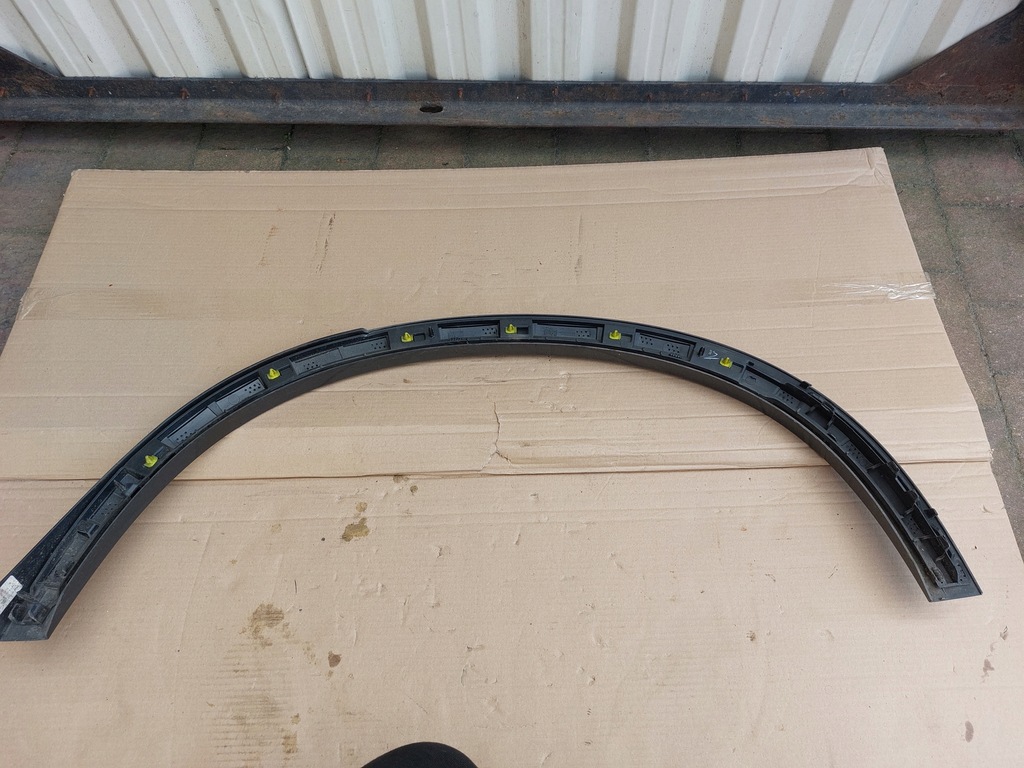 фото №4, Молдинг крила правий задня volvo xc90 ii r-design