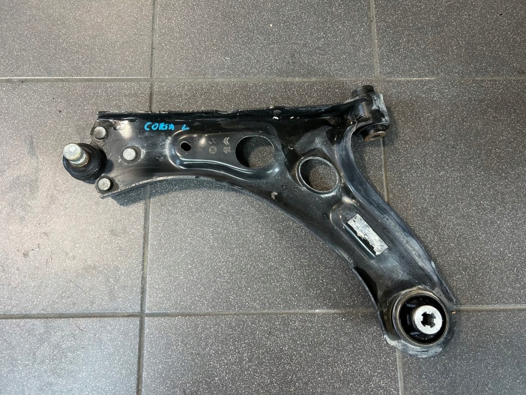 фото №1, Opel corsa f 19-24 рычаг левый перед передний