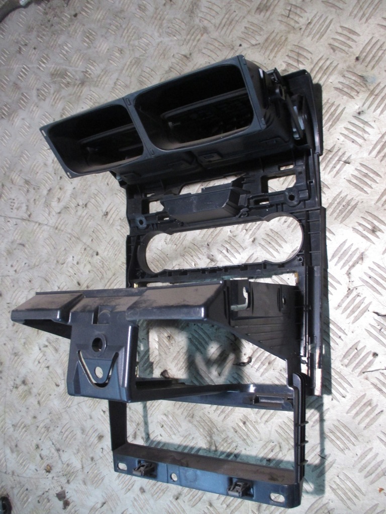 фото №2, Консоль середня ford mondeo mk3 рамка радіо 4s71-18522