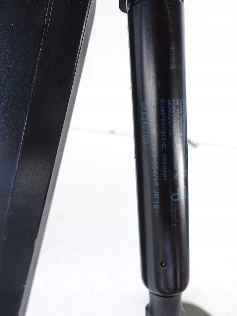 фото №11, Ferrari f149 california крыша каркас направляющая задняя