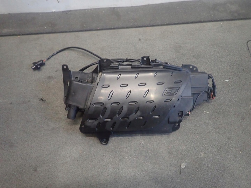 фото №1, Разъём зарядное устройство hyundai kona электрик 2017-