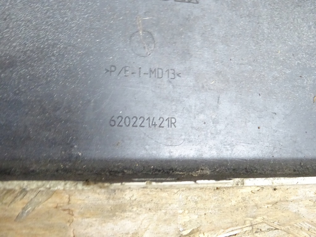 фото №9, Renault captur i бампер перед передний 620221421r