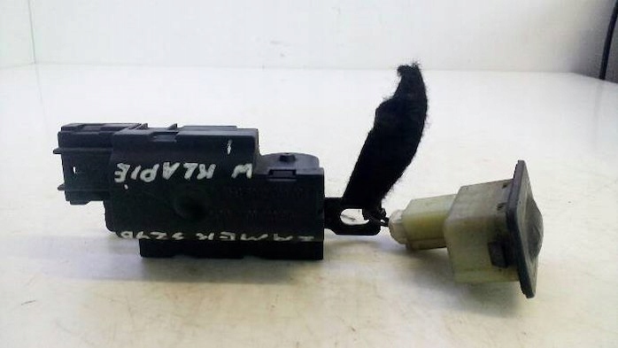 фото №8, Замок скло w кришка багажника renault scenic i 2000r.