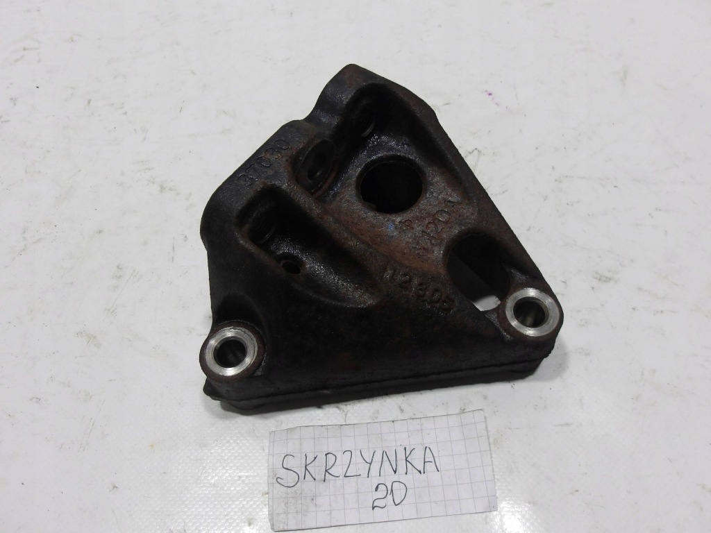 Купити Кронштейн кронштейн двигуна toyota avensis t27 1.6 1.8 valvematic