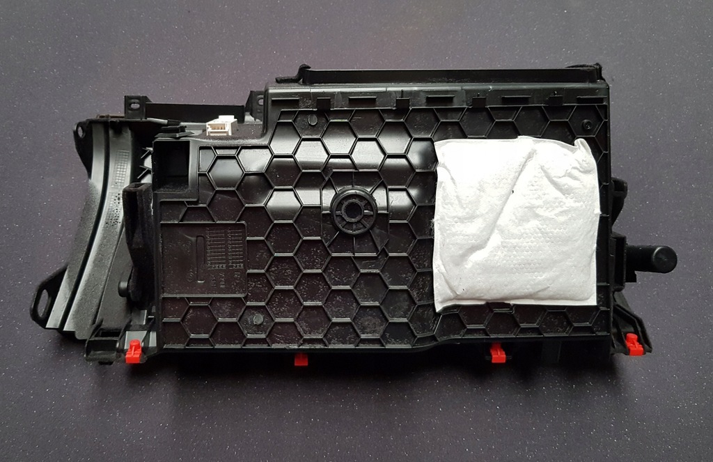 фото №7, Bmw x5 f15 бардачок пассажира консоли 9276266