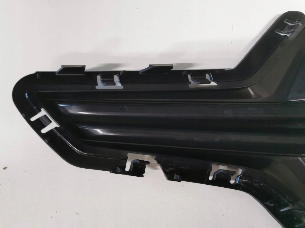 Решётка бампера передний bmw 3 g20/g21 правый  577. Цена