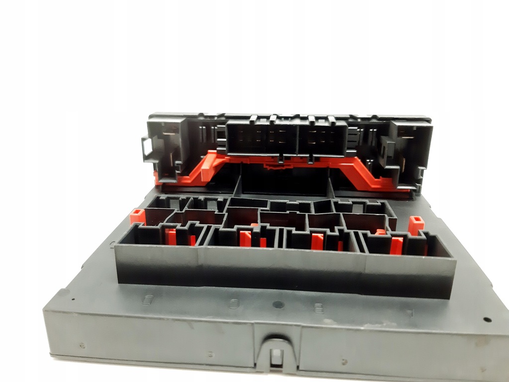 фото №5, Vw golf v plus 1.6 fsi блок управления блок управления бортовой сетью 3c0937049d