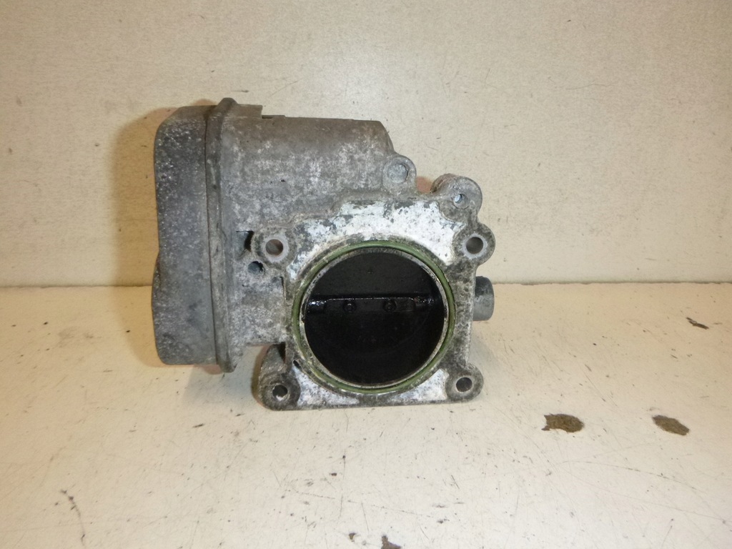 фото №1, Дроссельная заслонка opel vectra c signum 2.2 2003r.