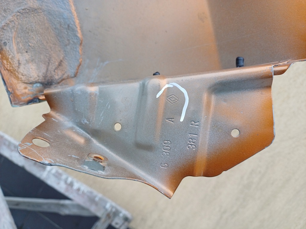 фото №8, Dacia duster 2 ii 17- крила лівий перед