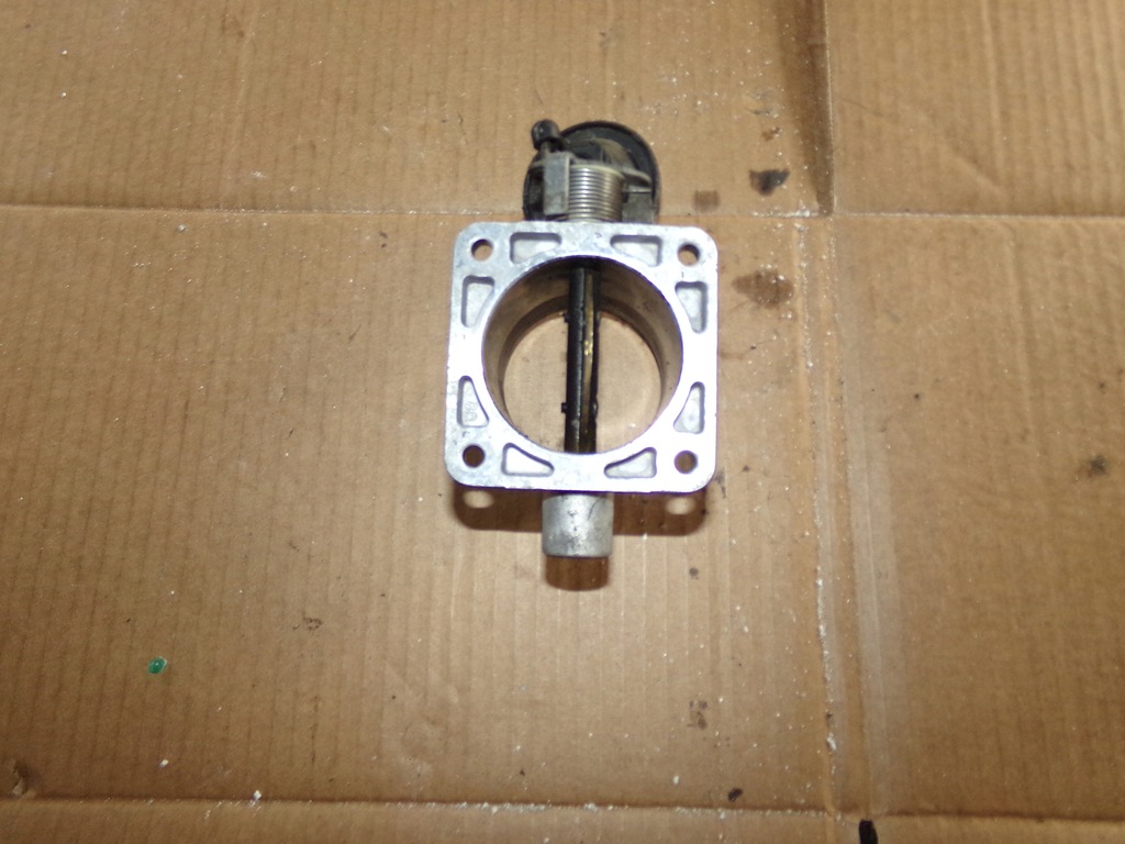 фото №1, Дроссельная заслонка kia sorento 2.5 crdi