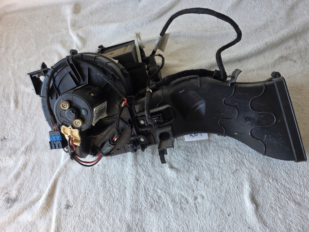 Вентилятор повітродувка резистор scudo ii jumpy ii expert ii 1401366880 європа в Україні