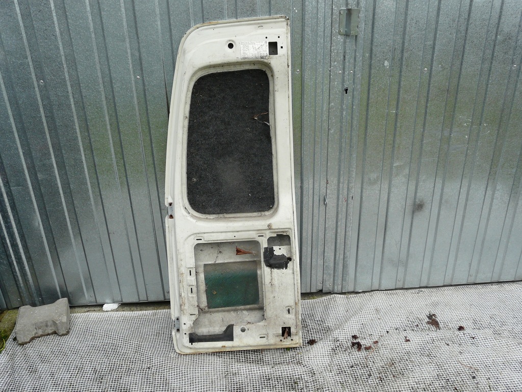 фото №7, Vw caddy дверь задняя правое крыло 9k 96-