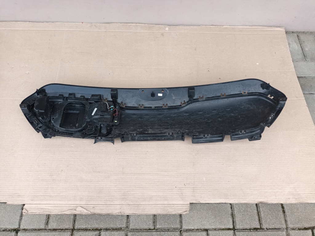 фото №7, Решётка радиатора решётка радиатора kia e-niro lift, разъём зарядки