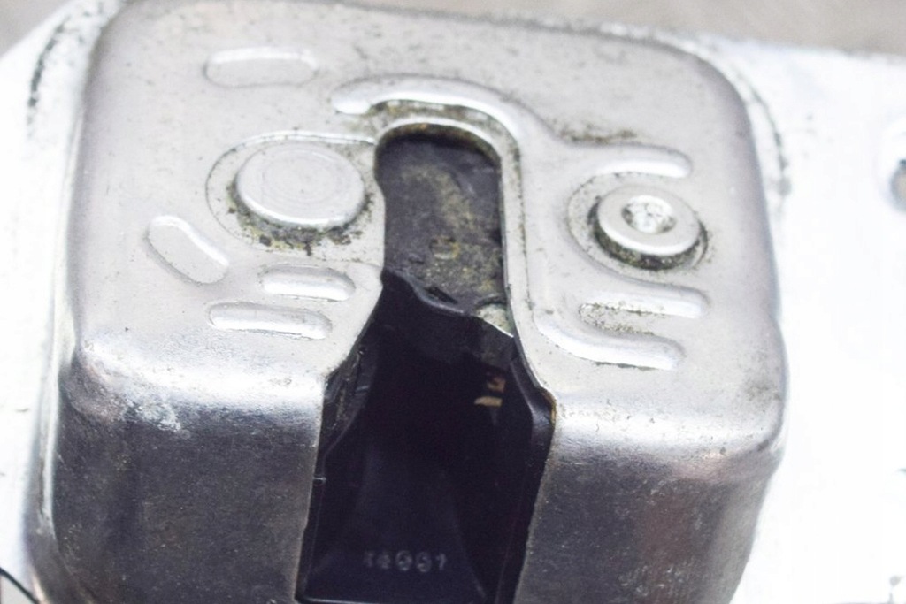 фото №6, Jeep patriot mk74 задняя крышка багажника багажника замок 2.0 дизель 103kw 2008