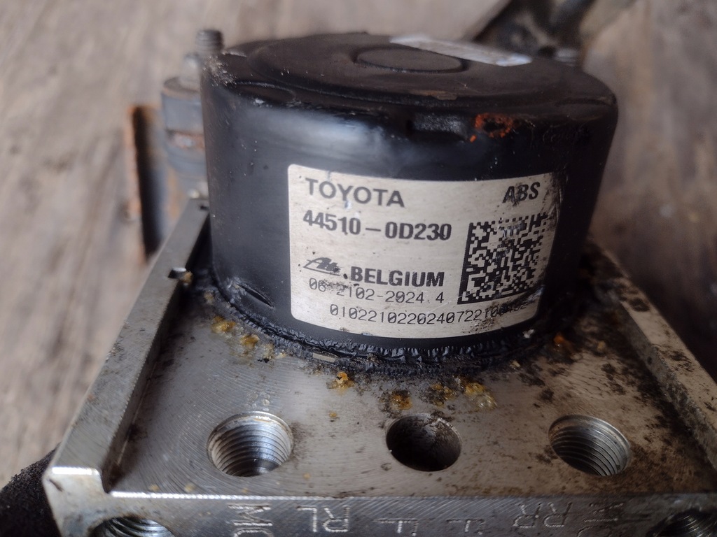 фото №6, Насос abs toyota yaris iii '20
