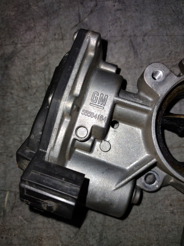 фото №4, Дроссельная заслонка 55564164 opel insignia a 2.0 cdti