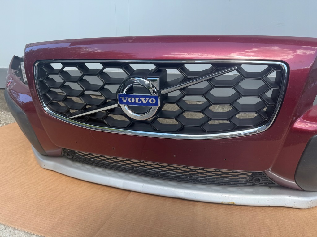 фото №3, Volvo xc70 бампер перед передний