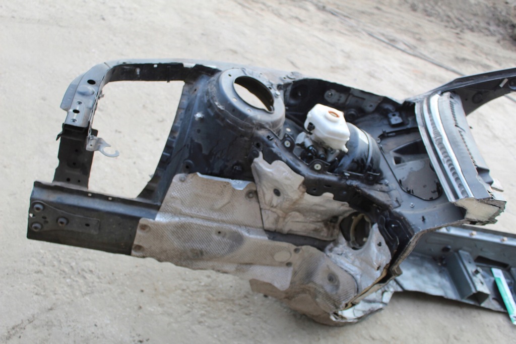 фото №5, Четверть лонжерон порог блок двигателя правый bmw f21