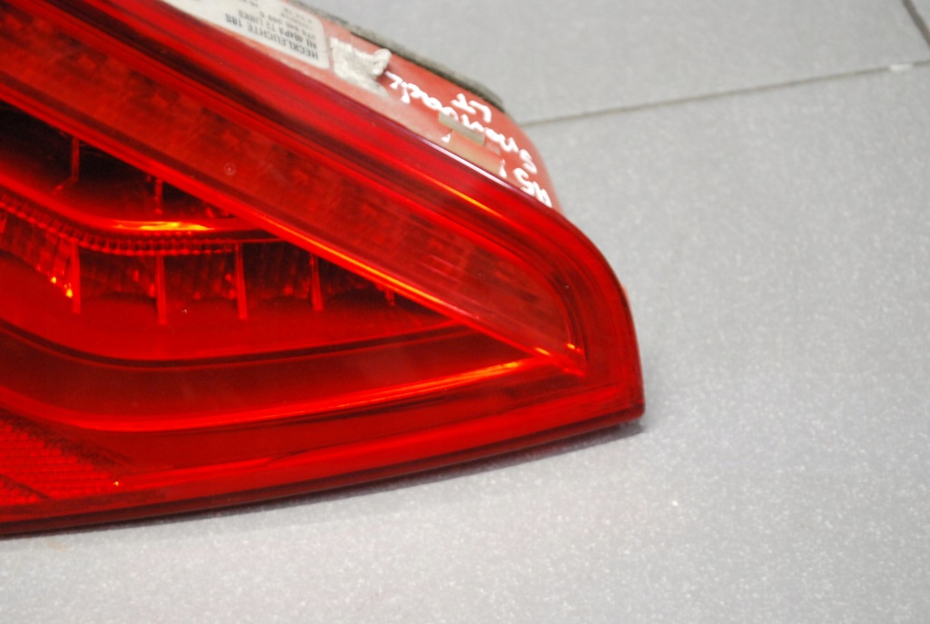 Фара led лівий задні audi a5 8t8 рестайлінг  8t0945093c Зі Шроту