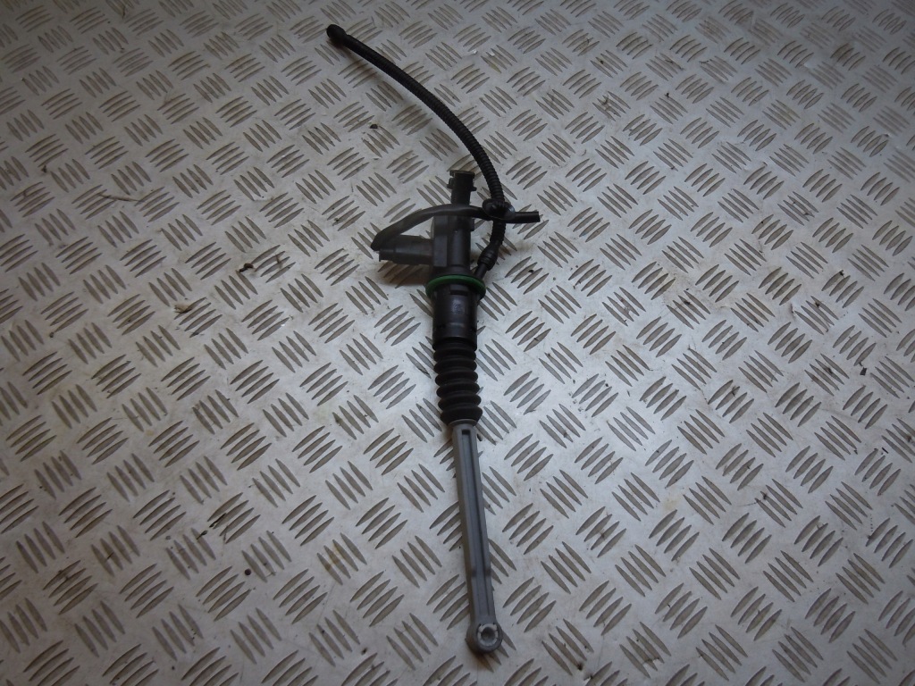 фото №1, Цилиндр сцепления насос сцепления opel crossland x 2018-