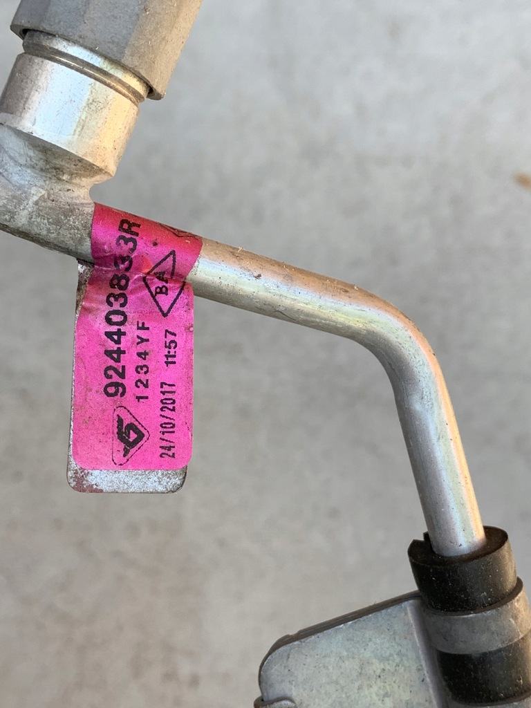 фото №3, Шланг кондиціонера renault megane iv 924403833r