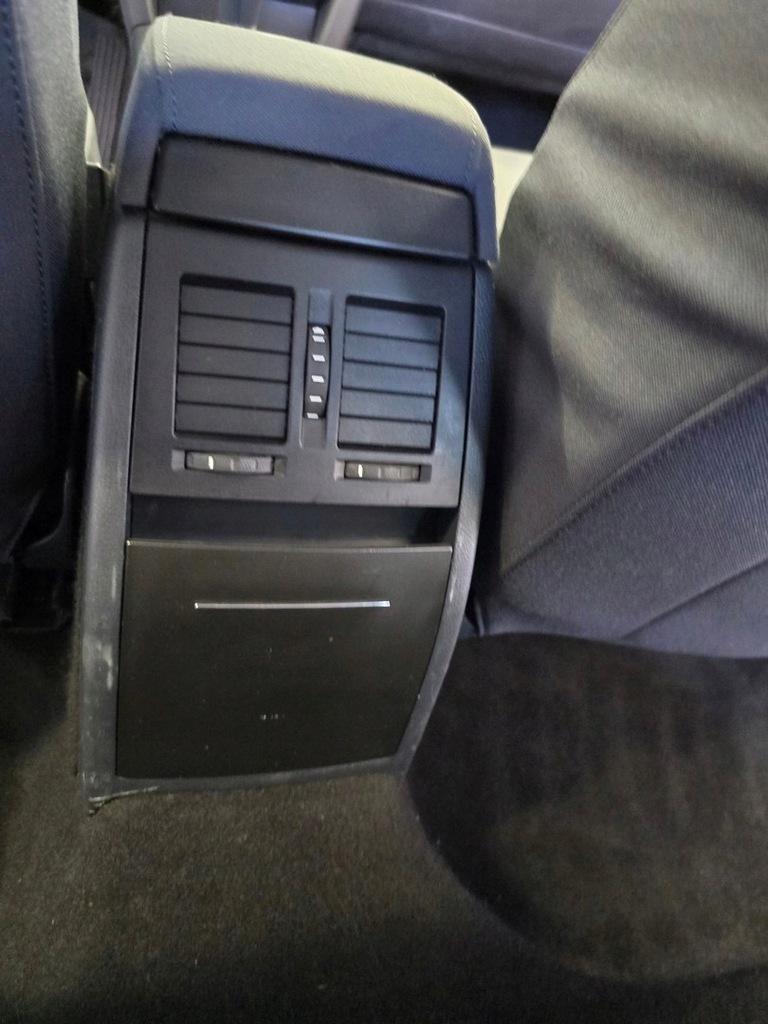 фото №1, Пепельница задняя задняя skoda octavia ii 04-08 eu