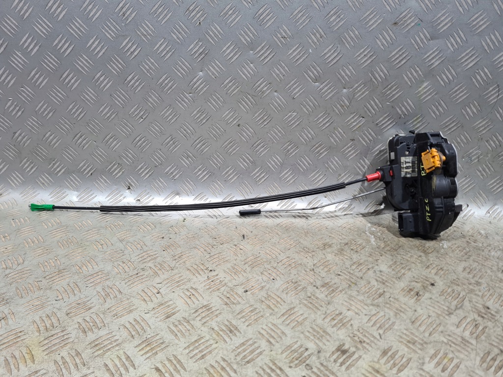 фото №1, Замок двері правий задня opel zafira c