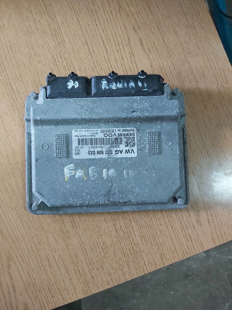 фото №1, Блок керування двигуна skoda fabia ii