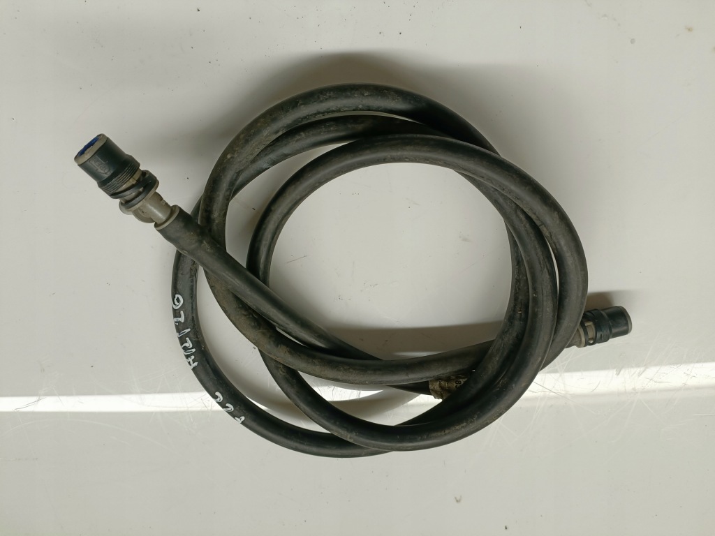 фото №1, Шланг wąż омывателя фары лампа bmw f22 f23 coupe 2 4831345