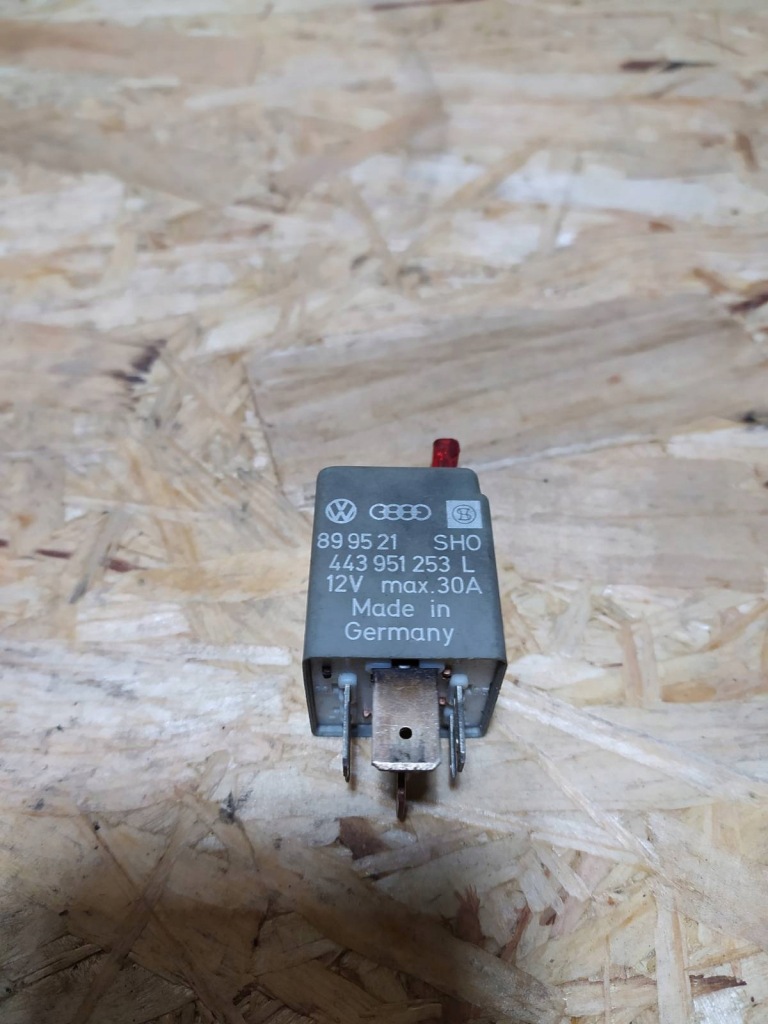 фото №1, Реле audi a6 c5 1997-2004 rok 215 899521 443951253l