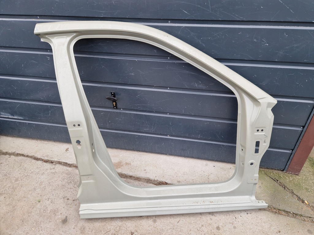 фото №1, Skoda kamiq 658 блок двигателя правый порог