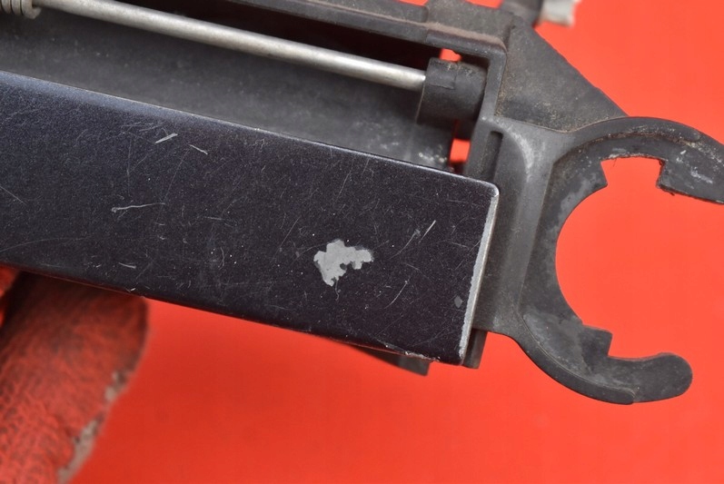 фото №8, Ручка ліва перед передня lz4v 4a0837205d audi a8 d2 94-99