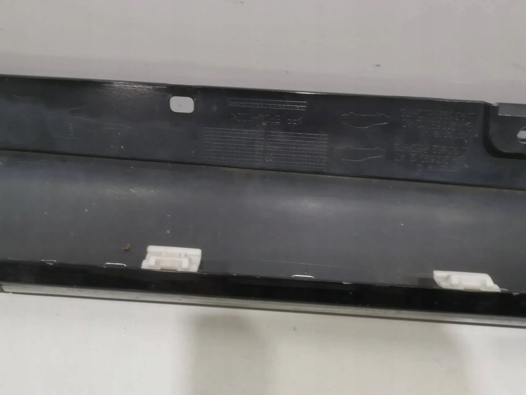 фото №13, Mercedes e w213 молдинг порог правая хром