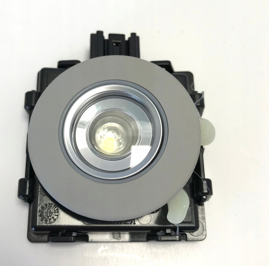 фото №1, Vw touareg iii 3 лампа стельовий led 4m0 сіра